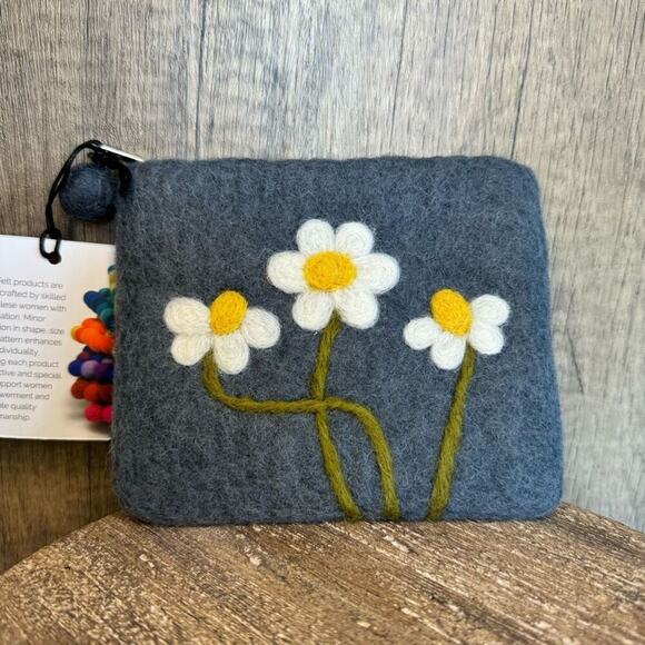 Felted Wool Coin Purse Wallet Pink Boho Charm New FAST SHIP - Picture 1 of 5